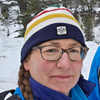 photo of Laura Poppy